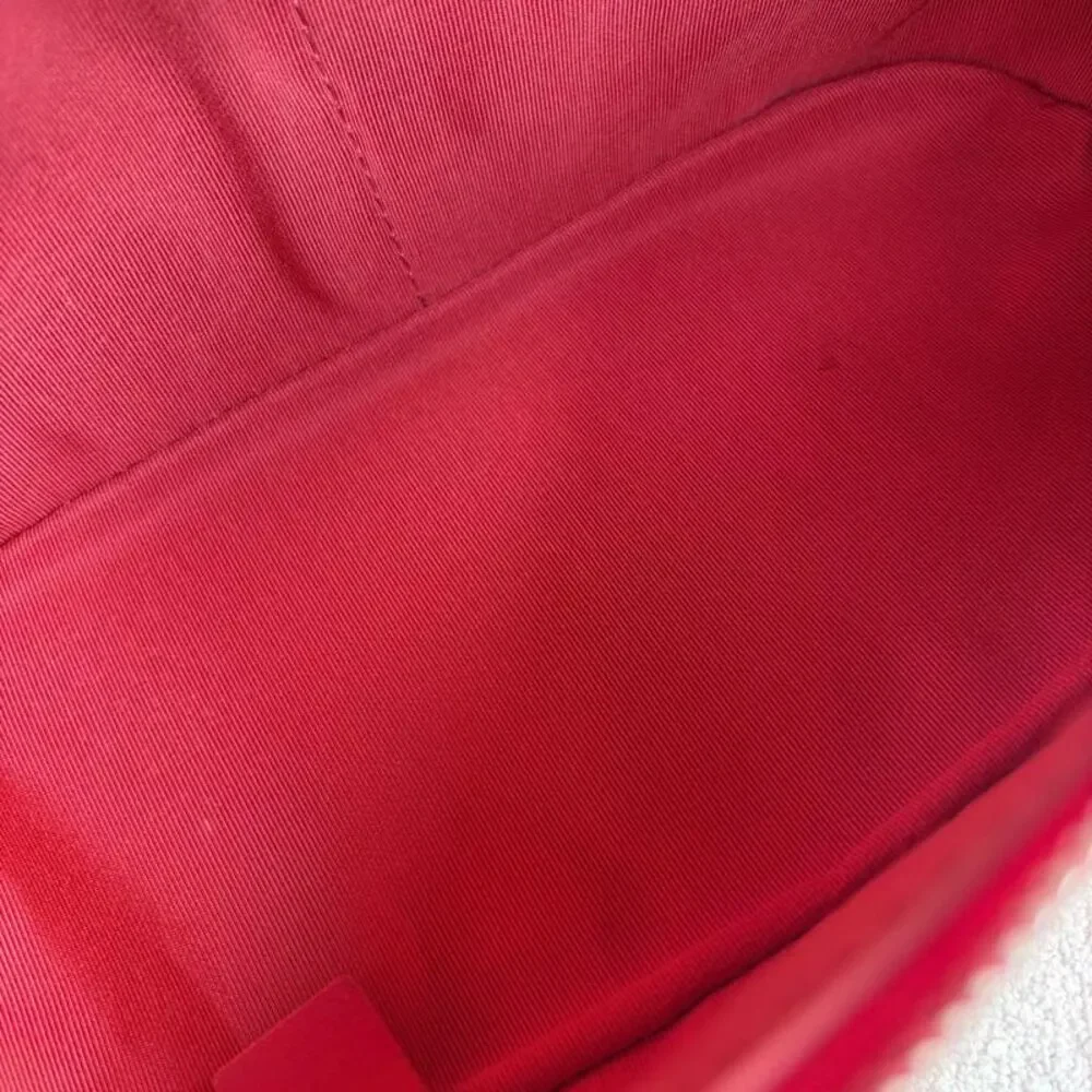 Chanel Women Pre-Loved Bag Very Good Condition
